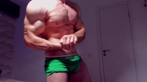adam_muscle_  06-12-2022